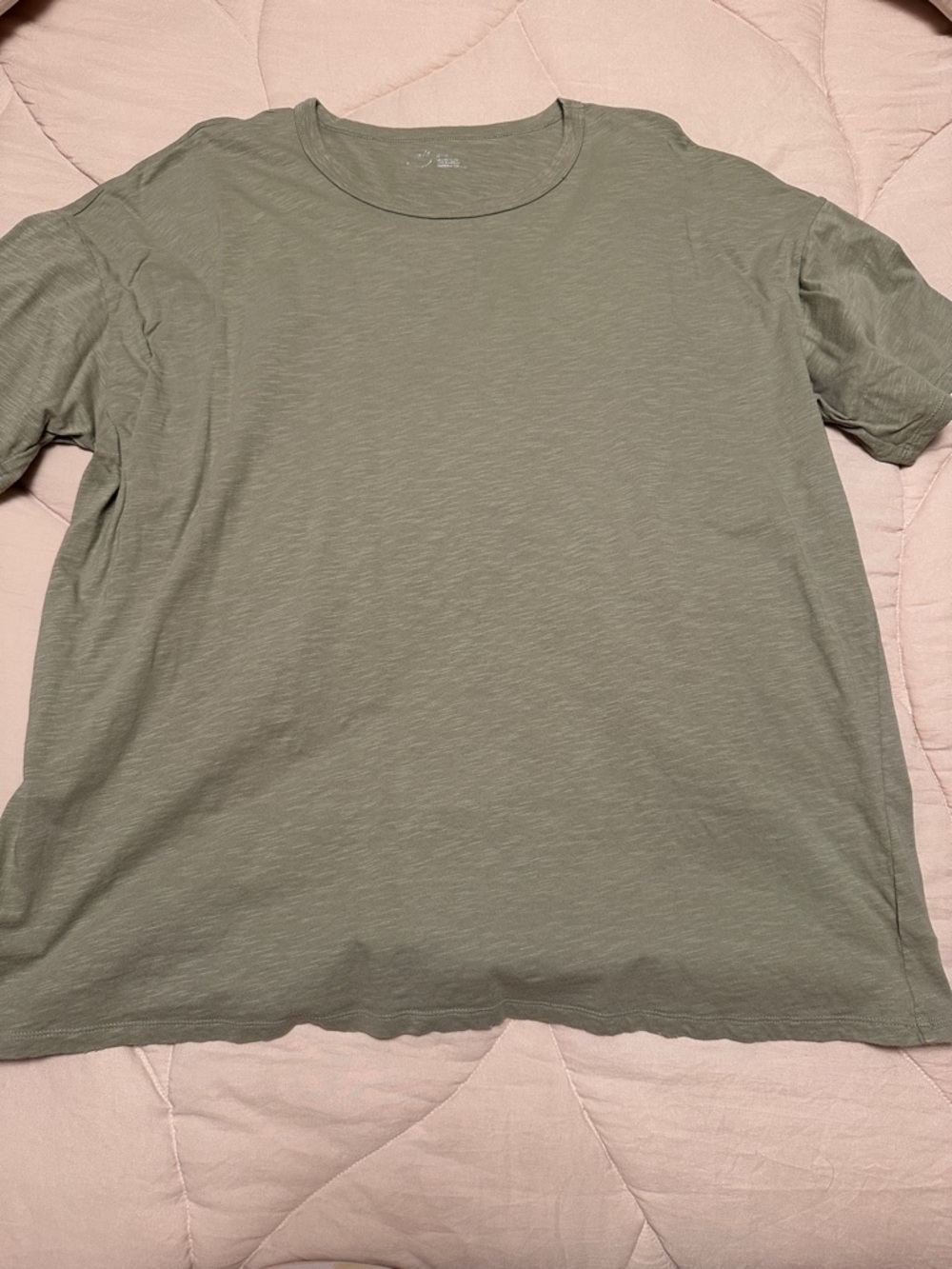 Aerie Women’s Crew Neck T-Shirt in Olive Green